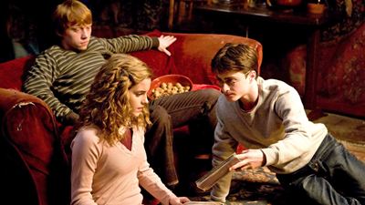 'Harry Potter': Daniel Radcliffe, Emma Watson y Rupert Grint regresan a la sala común de Gryffindor en la primera imagen de su reencuentro