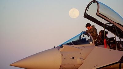 'Top Gun Maverick': Las 9 fantasmadas (¿O NO?) que nos han contado en la película de Tom Cruise noticias imagen