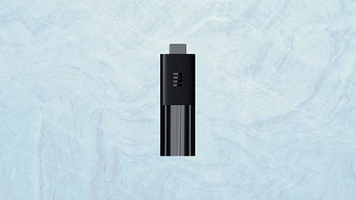 El Xiaomi Mi TV Stick es un chollo con la oferta de PcComponentes: no te quedes sin tus series favoritas y convierte tu viejo televisor en Smart TV noticias imagen