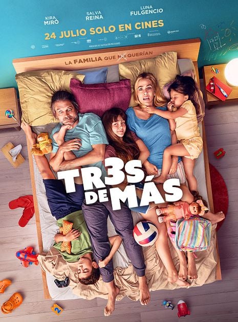 Tres de más