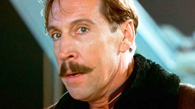 Es uno de los personajes reales más odiados de 'Titanic' pero no merecía su mala fama: la historia del superviviente se desmintió un siglo después noticias imagen