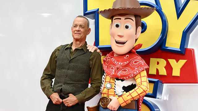 “Fue como escuchar a Judy Garland cantar por primera vez”: Tom Hanks nos promete un momento histórico con ‘Toy Story 5’ noticias imagen