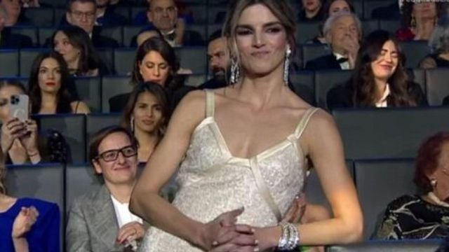 La mujer que venía del baño y se convirtió en el momentazo de los Goya 2023: "pensaba que formaba parte del guion" noticias imagen