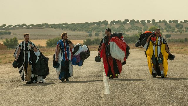 El trágico accidente de Carlos Suárez en el rodaje de 'La Fiera' hizo tener "más rigor" al equipo: "Todo era más transcendente y respetuoso" noticias imagen
