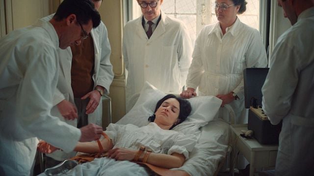 Una vida marcada por la censura y los abusos en su niñez: Llega el 'biopic' de Niki de Saint Phalle noticias imagen