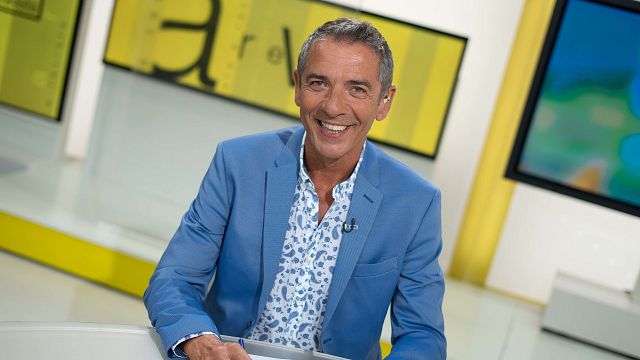 Fue el primer copresentador de Ana Rosa, pero dejó su trabajo porque le "agobiaba que todas las miradas se dirigiesen" a él noticias imagen