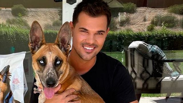La estrella de 'Crepúsculo' Taylor Lautner enseña los insultos que recibe para lanzar un mensaje de amor propio: "Hace unos años me hubiera metido en un hoyo" noticias imagen