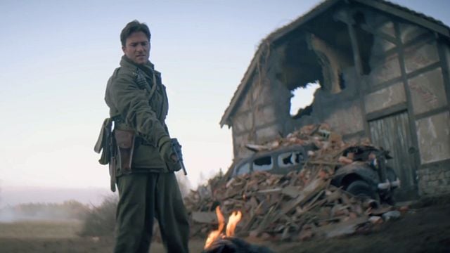 Los hijos de Clint Eastwood y Tom Hanks, en la II Guerra Mundial. Ha pasado volando por los cines y merece la pena recuperarla noticias imagen