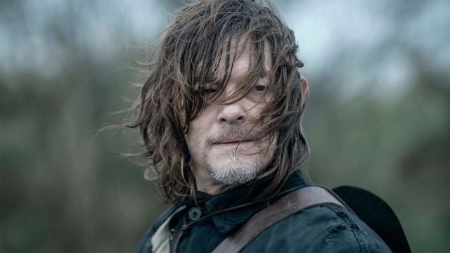 “Le metí la lengua”: Norman Reedus no tenía experiencia en escenas íntimas y acabó avergonzado tras su primer beso delante de las cámaras noticias imagen