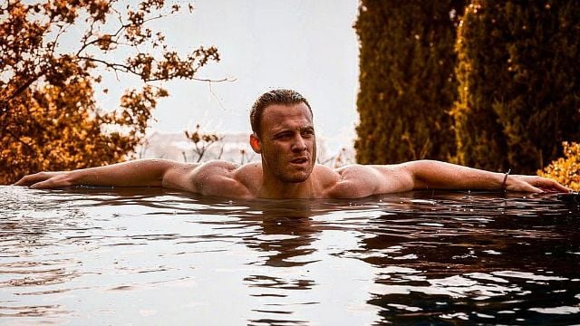 Kerem Bürsin más allá de 'Love is in the air': sigue triunfando en los premios de la televisión turca noticias imagen