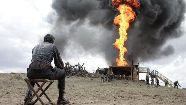 Quentin Tarantino cree que 'Pozos de ambición' habría sido mejor sin este actor: "Daniel Day Lewis se lo come vivo" noticias imagen