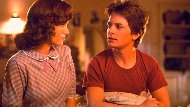 El agujero de guion más famoso de 'Regreso al futuro' en realidad no lo es: no lo decimos nosotros, lo dice su guionista noticias imagen