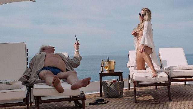 “Yo quiero que todo el mundo se sienta incómodo, no solo la gente rica”: al habla Ruben Östlund, director de 'El triángulo de la tristeza' noticias imagen
