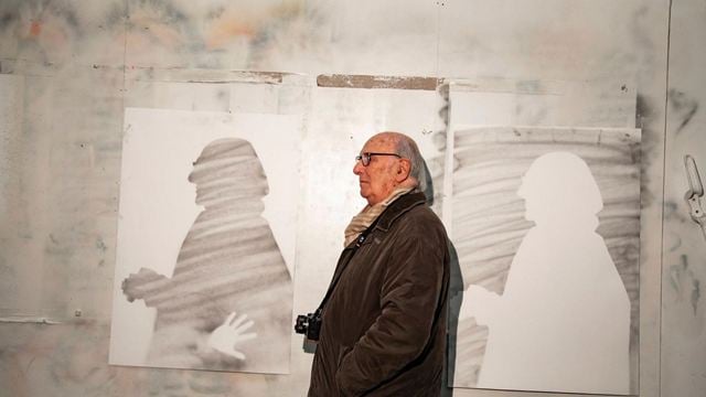 El apasionante proyecto de Carlos Saura con 'Las paredes hablan' que hizo las delicias de los amantes del arte: "Los pintores siempre han trabajado en las paredes"