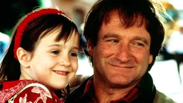 "Me siento muy afortunada de haberlo conocido": Mara Wilson, la actriz de 'La señora Doubtfire' recuerda a su padre en la pantalla, Robin Williams (†63) noticias imagen