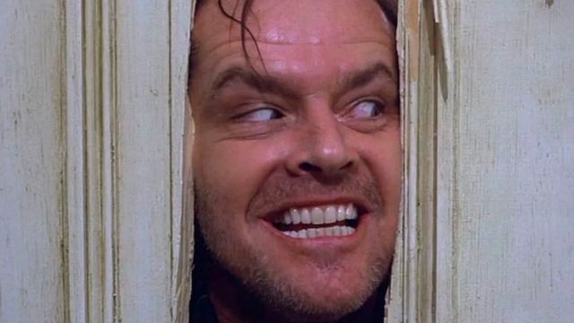 Stanley Kubrick se llevaba a matar con Stephen King durante el rodaje de 'El resplandor', así que le dejó un mensaje en la película noticias imagen