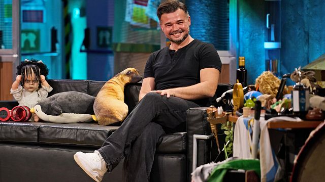 Gabriel Rufián propone a este político como invitado de 'La Revuelta' y Broncano lo rechaza: "Uno de derechas, pero tranqui" noticias imagen