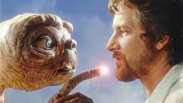 Harrison Ford iba a aparecer en 'E.T.', pero fue eliminado por Spielberg
