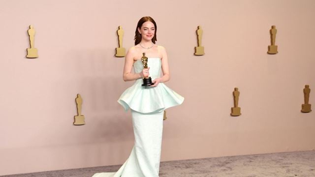 Estos son nuestros looks favoritos de los Oscars: desde Carey Mulligan de Balenciaga hasta Emma Stone con un Vuitton roto