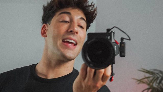 Los 'youtubers' no tendrán que aprender catalán: el Gobierno de Andorra los deja fuera de la ley noticias imagen