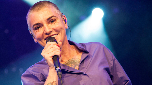 "Lo que hizo descarrilar mi carrera fue tener un disco en el número uno": para Sinéad O'Connor, romper la imagen del papa le devolvió la cordura noticias imagen