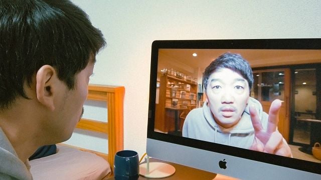 Dura menos de 1 hora y media y la puedes ver en Prime Video: la película de bucles temporales más sorprendente que te hará partirte de risa todo el rato noticias imagen