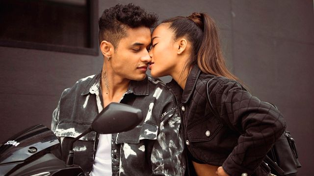 Son jóvenes, pero las escenas de sexo no intimidaron a los actores de 'Entrevías': "Ella no tiene ningún pudor con su cuerpo y yo tampoco" noticias imagen