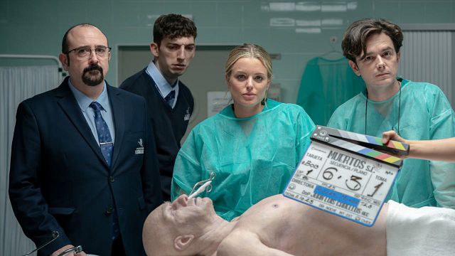 Todas las series que sacan esta pareja de creadores son un éxito y ya han anunciado un nuevo proyecto: apunta 'Muertos S.L.' para el 2024 noticias imagen