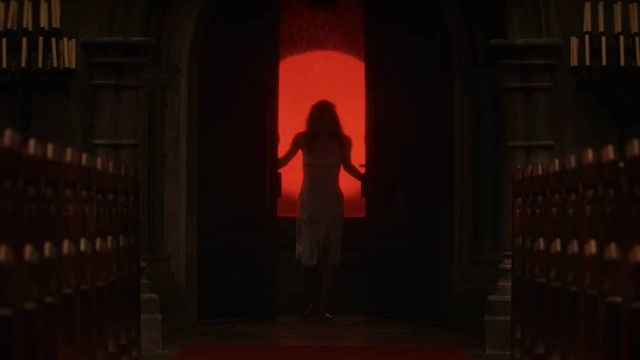 450 millones de dólares después, Netflix amplia su saga de misterio: Un cura y un detective investigan el caso más peligroso en la nueva película noticias imagen