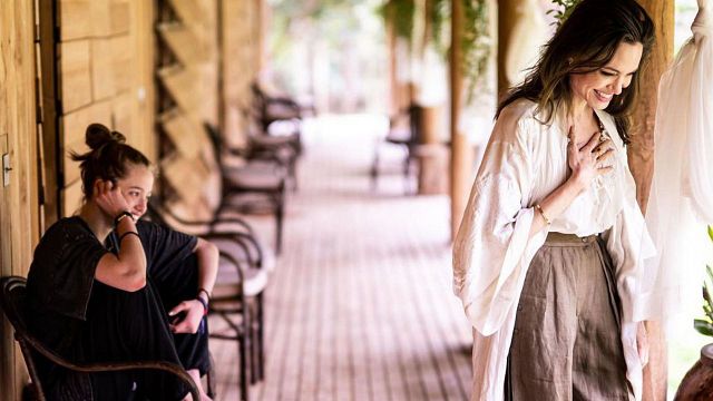 La impresionante joya que perteneció a María Callas y que Angelina Jolie ha lucido en la alfombra roja del Festival de Venecia noticias imagen