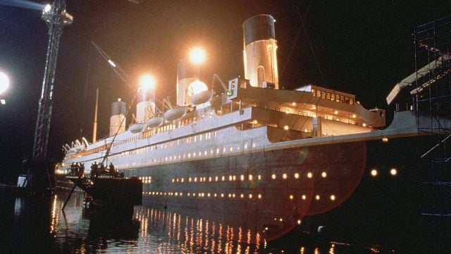 James Bond se vio en apuros para rodar una de sus secuelas: una película le salvó del atolladero, pero luego la hundió en taquilla noticias imagen