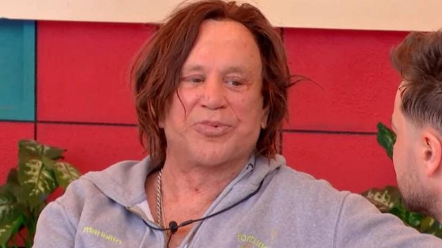 "Mi carrera está en el retrete": Mickey Rourke confiesa que ha tocado fondo noticias imagen
