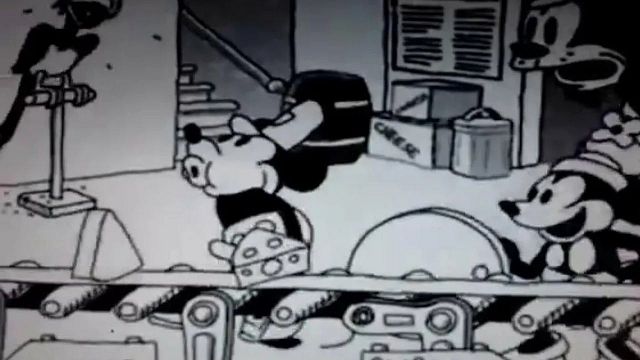El extraño gif de Mickey Mouse haciendo queso suizo, ¿verdad o fake? noticias imagen