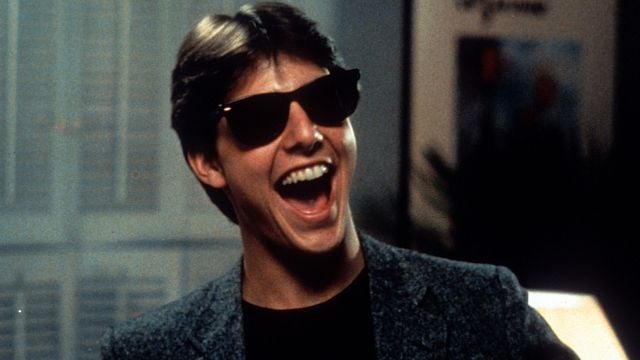 Tom Cruise puso como excusa el estudio de la Biblia para ligar con las groupies que hacían fila en su habitación mientras rodaba 'Risky Business' noticias imagen