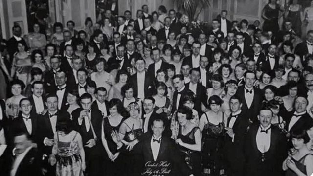 Esta imagen se convirtió en uno de los finales que más ponen los pelos de punta de la historia del cine: resulta que está inspirada en una foto que existió realmente noticias imagen