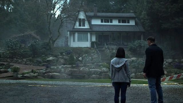 Se hizo famosa de la noche a la mañana con una serie de Netflix: ahora ha recuperado la casa de su familia por sorpresa noticias imagen