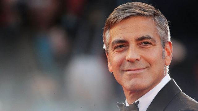 "Pensaba que era gracioso": Cómo George Clooney acabó cagando en una caja de gato para gastar una broma