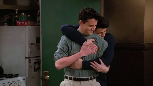 "Supongo que te quedarás con los 20 dólares que me debes": el divertido y precioso tributo de Matt LeBlanc a Matthew Perry noticias imagen