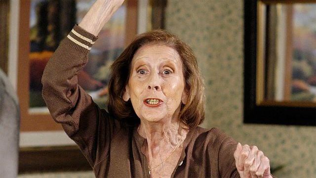 El viaje del reparto de 'Aquí no hay quien viva' que merece su propio episodio: "Mariví se había dormido en pelotas con la tele a toda hostia" noticias imagen