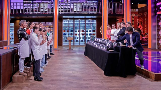 "Van a machacar al más débil": El estreno de 'MasterChef Celebrity 9' es eclipsado por las críticas al programa noticias imagen