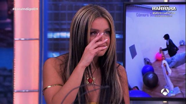 El momento que provocó las lagrimas de Lola Índigo en 'El Hormiguero': "Me veo yo de pequeña"