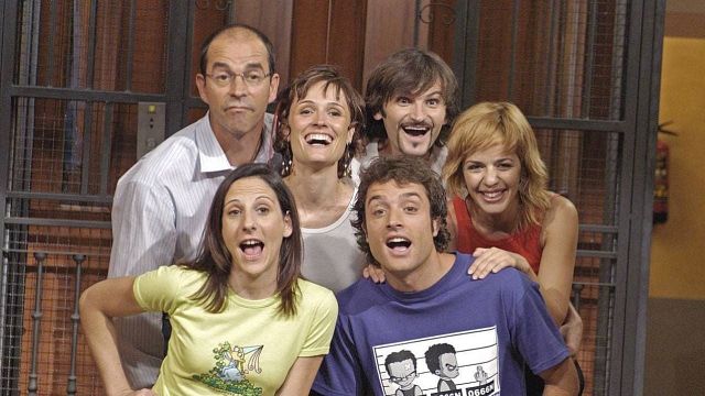 "Salí de mala manera": Fue uno de los primeros protagonistas de 'Aquí no hay quien viva', pero su recuerdo es "agridulce" noticias imagen