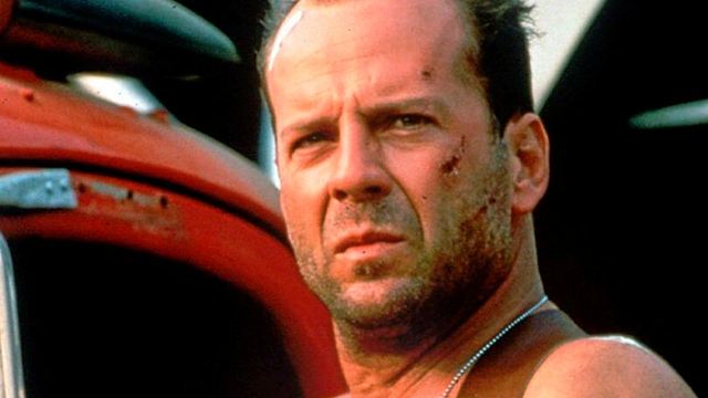"Los héroes de acción se recargan": Arnold Schwarzenegger dedica unas conmovedoras palabras a Bruce Willis
