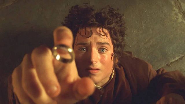 Elijah Wood admite que no ganó tanto dinero con 'El Señor de los Anillos' como para "estar tranquilo el resto de tu vida" noticias imagen