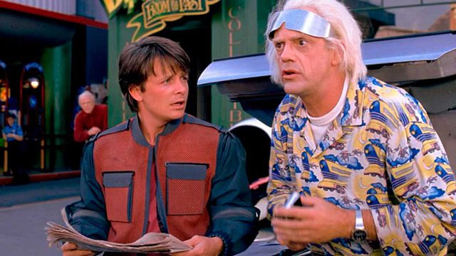 El personaje de 'Regreso al Futuro II' al que nunca le vemos la cara por una buena razón: he tardado 35 años en descubrirla noticias imagen