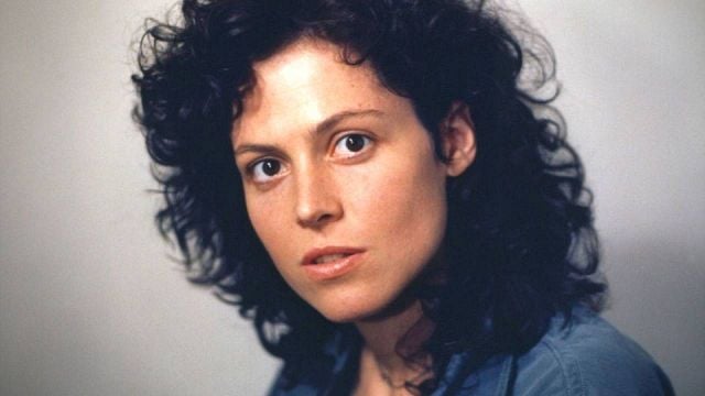 "Cuando le gritas a un actor, nos gritas a todos": El día que Sigourney Weaver le paró los pies a James Cameron en 'Aliens' noticias imagen