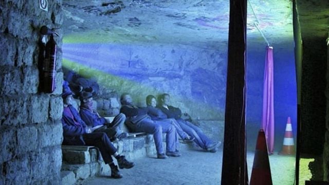 París tiene casi 300 kilómetros de túneles subterráneos: en 2004 la policía encontró vida clandestina noticias imagen