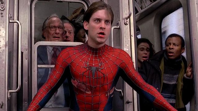 ¿Te diste cuenta de que los hermanos en la vida real de Tobey Maguire aparecen en 'Spider-Man 2'? noticias imagen