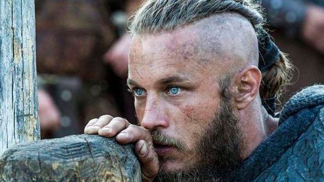 La serie de ciencia ficción por la que Travis Fimmel rompió su promesa de no volver a televisión y acabó cancelada antes de lo previsto noticias imagen