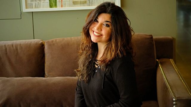 La voz de 'Saber y ganar' cambia temporalmente: Quién es Lorena Montón, la sustituta de Elisenda Roca en el concurso de La 2 noticias imagen